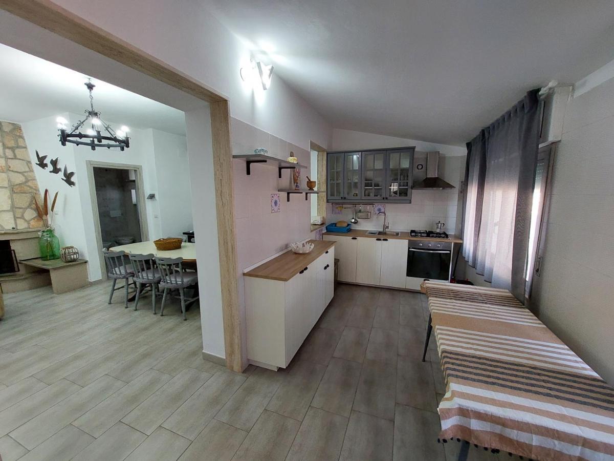 Dimora Carucci Appartement Noci Buitenkant foto